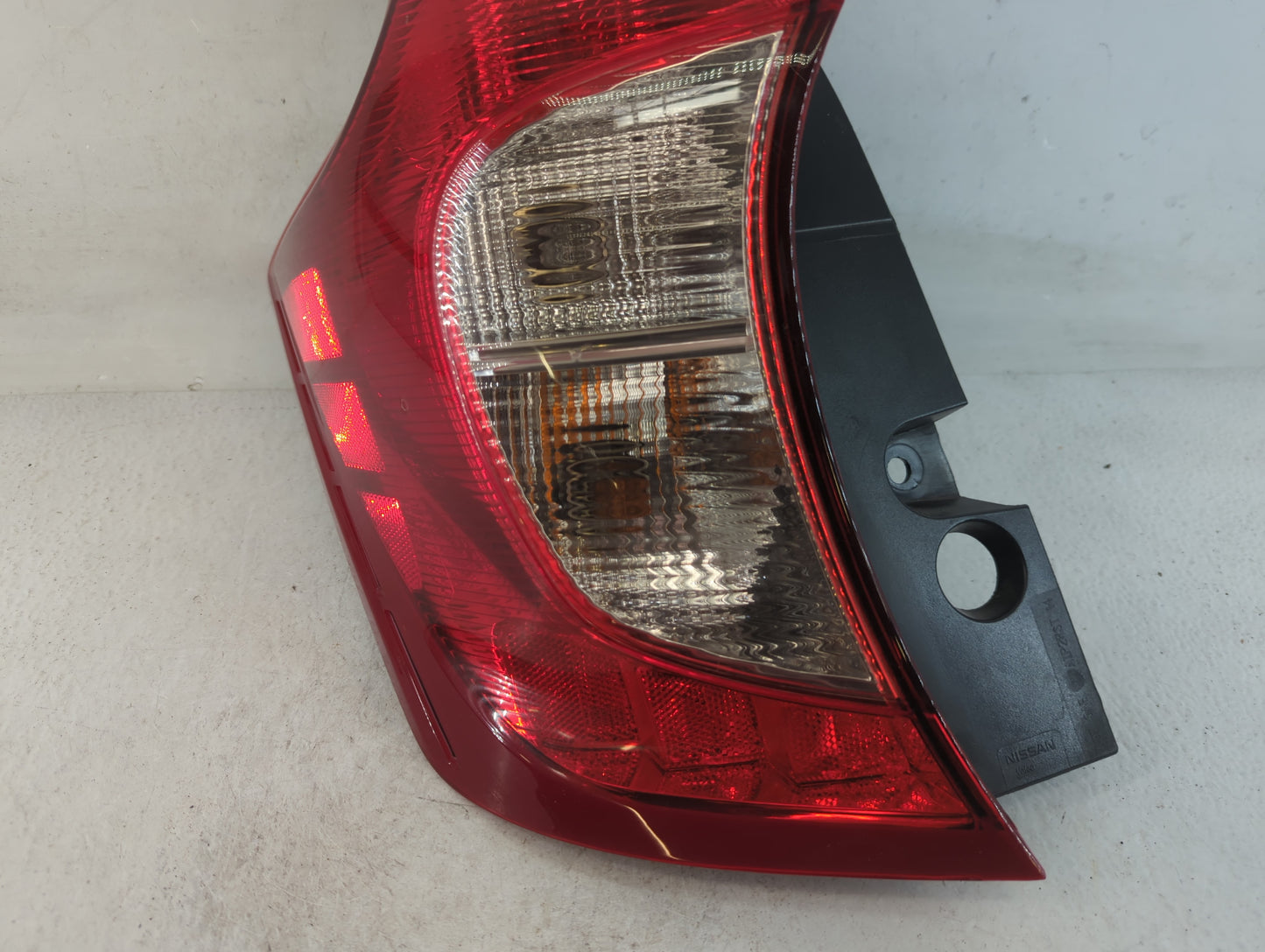 2014-2019 Nissan Versa Note Tail Light Assembly Driver Left OEM P/N:265553WC0A Fits Fits 2014 2015 2016 2017 2018 2019 OEM Used Auto Parts - Oemusedautoparts1.com