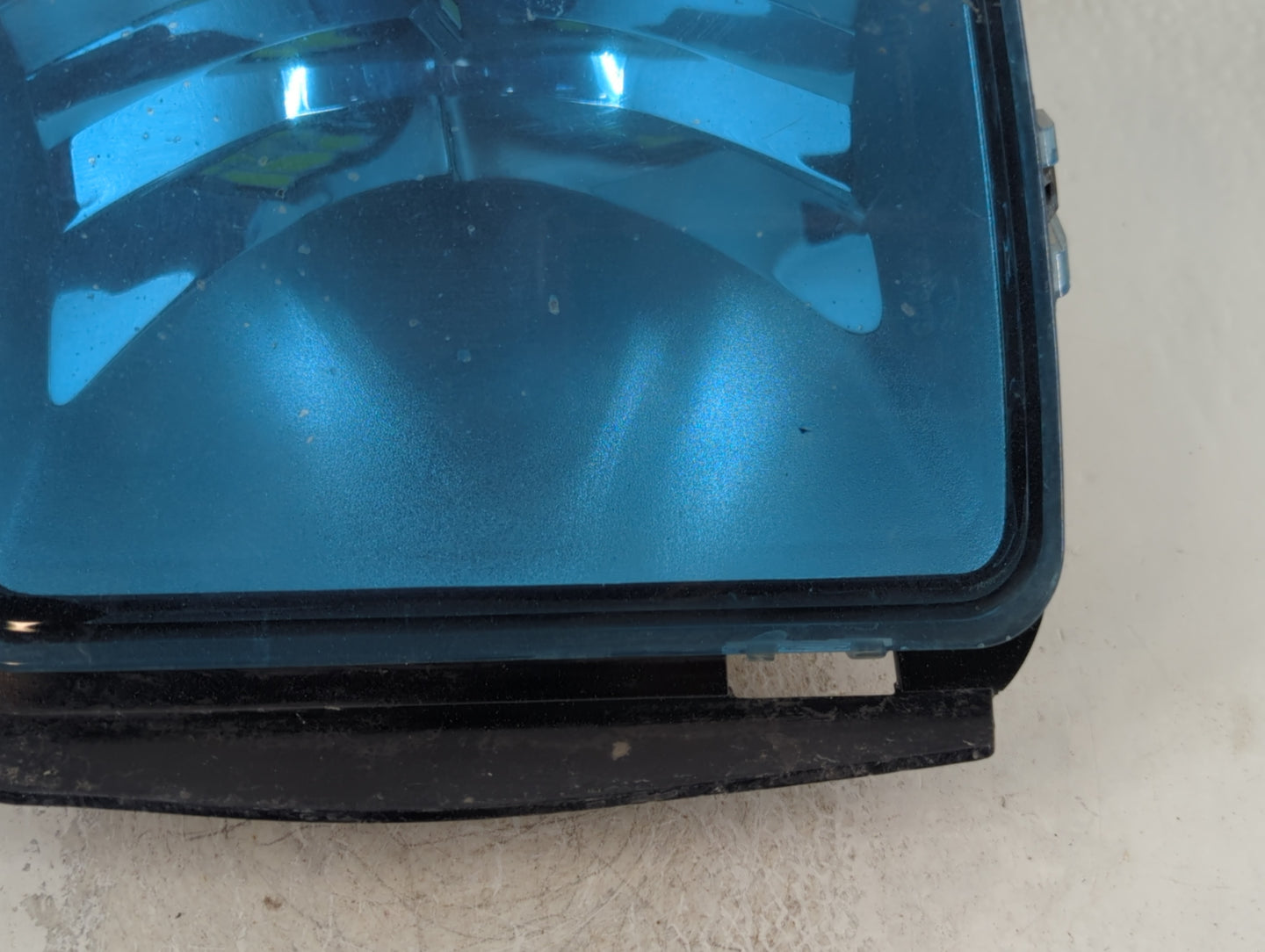 Dodge Ram 1500 Driver Left Oem Front Light Lamp - Oemusedautoparts1.com