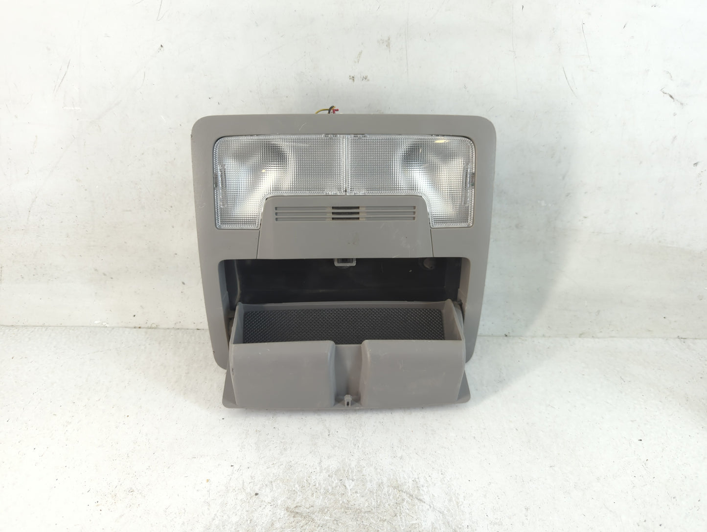 2014 Toyota Camry Overhead Roof Console - Oemusedautoparts1.com