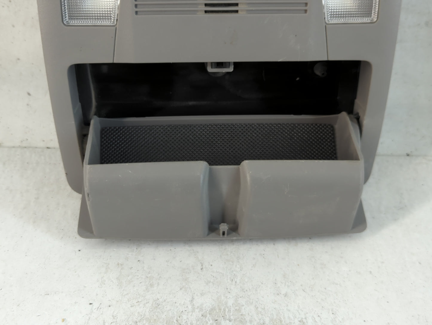 2014 Toyota Camry Overhead Roof Console - Oemusedautoparts1.com