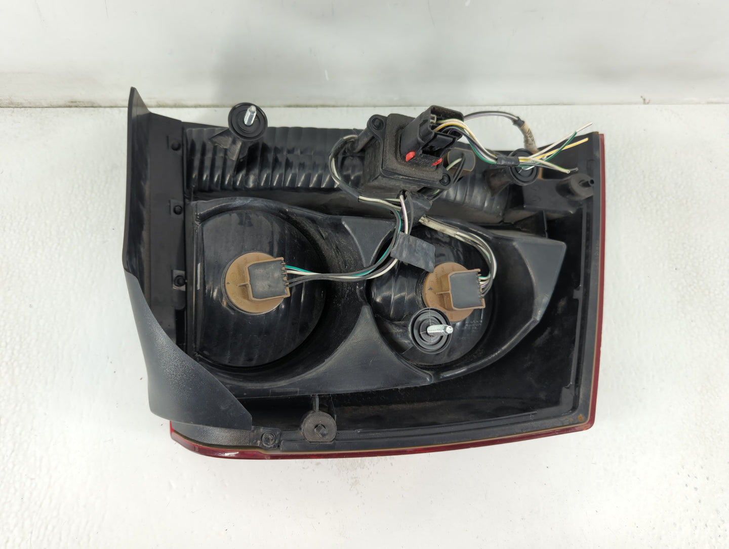 2006-2008 Dodge Charger Tail Light Assembly Passenger Right OEM P/N:04805848AC Fits Fits 2006 2007 2008 OEM Used Auto Parts - Oemusedautoparts1.com