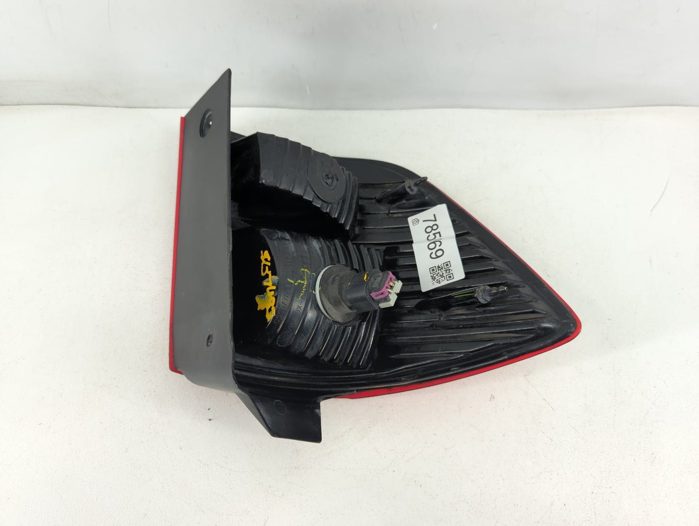2010-2020 Dodge Journey Tail Light Assembly Passenger Right OEM P/N:05116290AH Fits OEM Used Auto Parts - Oemusedautoparts1.com