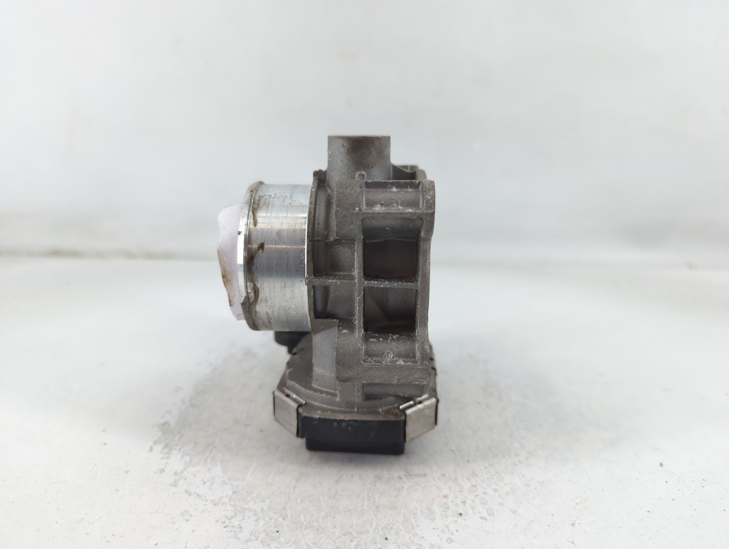 2016-2022 Chevrolet Spark Throttle Body P/N:1265 4237 Fits Fits 2016 2017 2018 2019 2020 2021 2022 OEM Used Auto Parts - Oemusedautoparts1.com