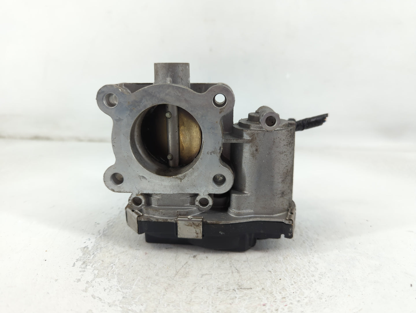 2016-2022 Chevrolet Spark Throttle Body P/N:1265 4237 Fits Fits 2016 2017 2018 2019 2020 2021 2022 OEM Used Auto Parts - Oemusedautoparts1.com