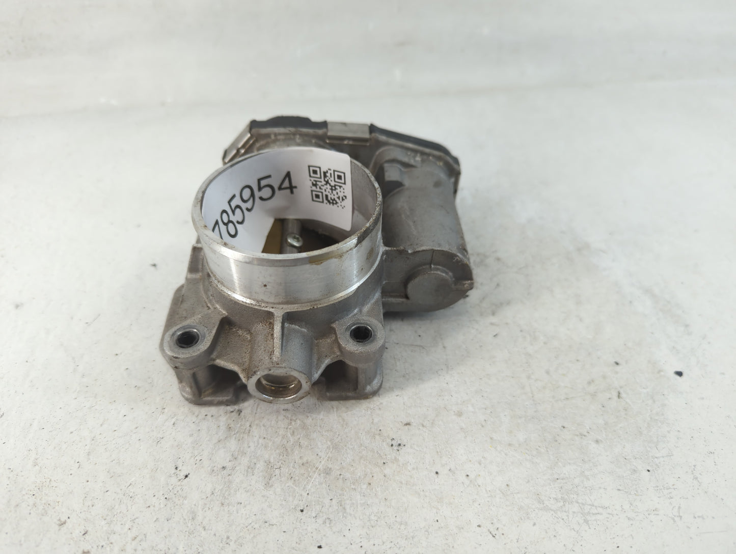 2008-2012 Chevrolet Malibu Throttle Body P/N:871AA0667C Fits Fits 2007 2008 2009 2010 2011 2012 OEM Used Auto Parts - Oemusedautoparts1.com