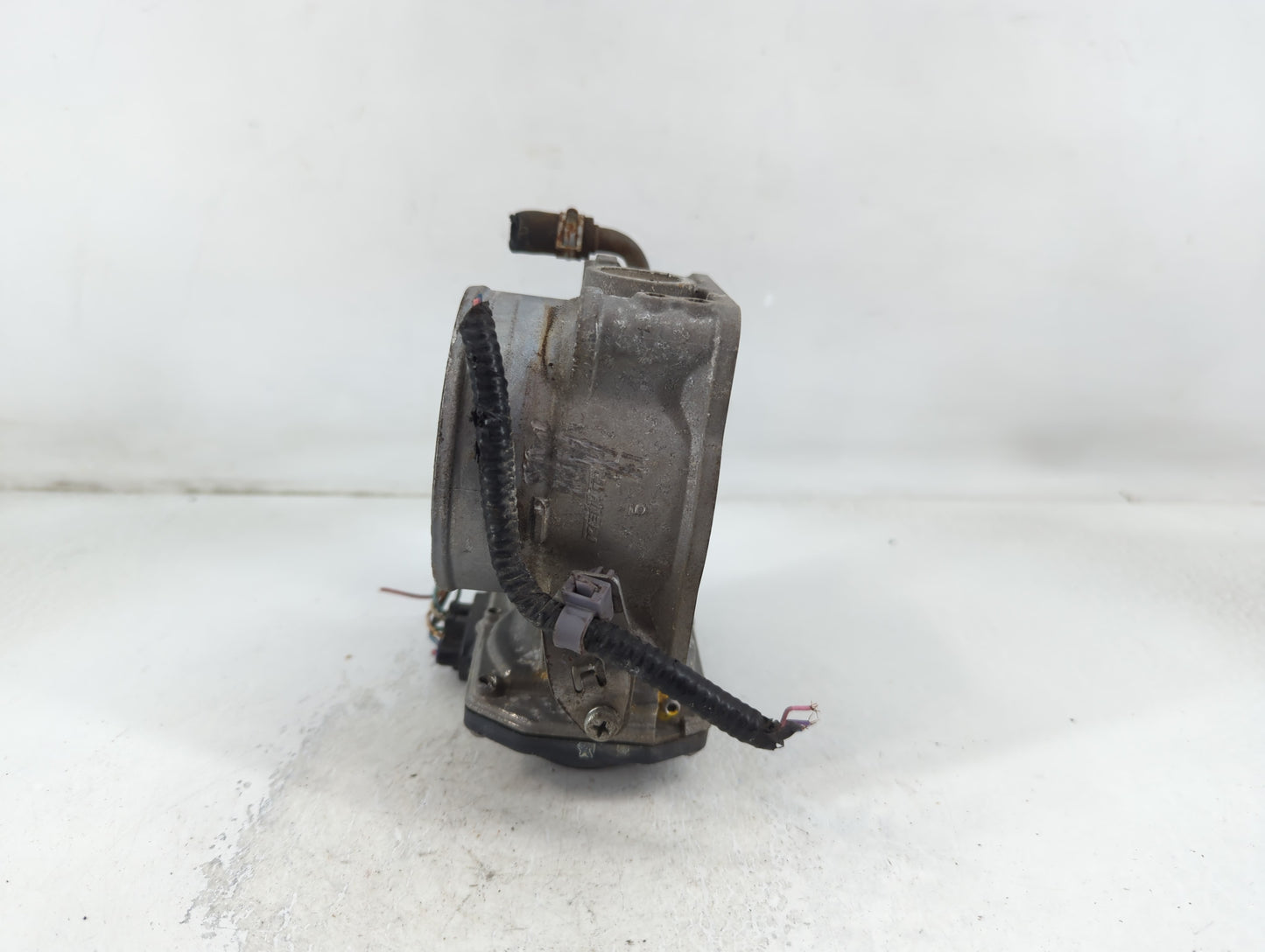 2018 Nissan Rogue Throttle Body P/N:00433 1430 12U18 Fits OEM Used Auto Parts - Oemusedautoparts1.com
