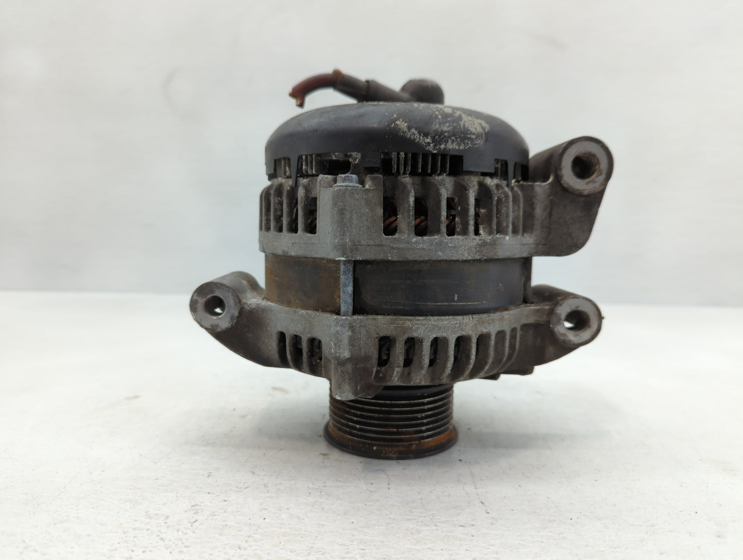 2009-2010 Ford F-350 Super Duty Alternator Replacement Generator Charging Assembly Engine OEM P/N:104210-6103 7C3T-10300-EE Fits OEM Used Auto Parts - Oemusedautoparts1.com
