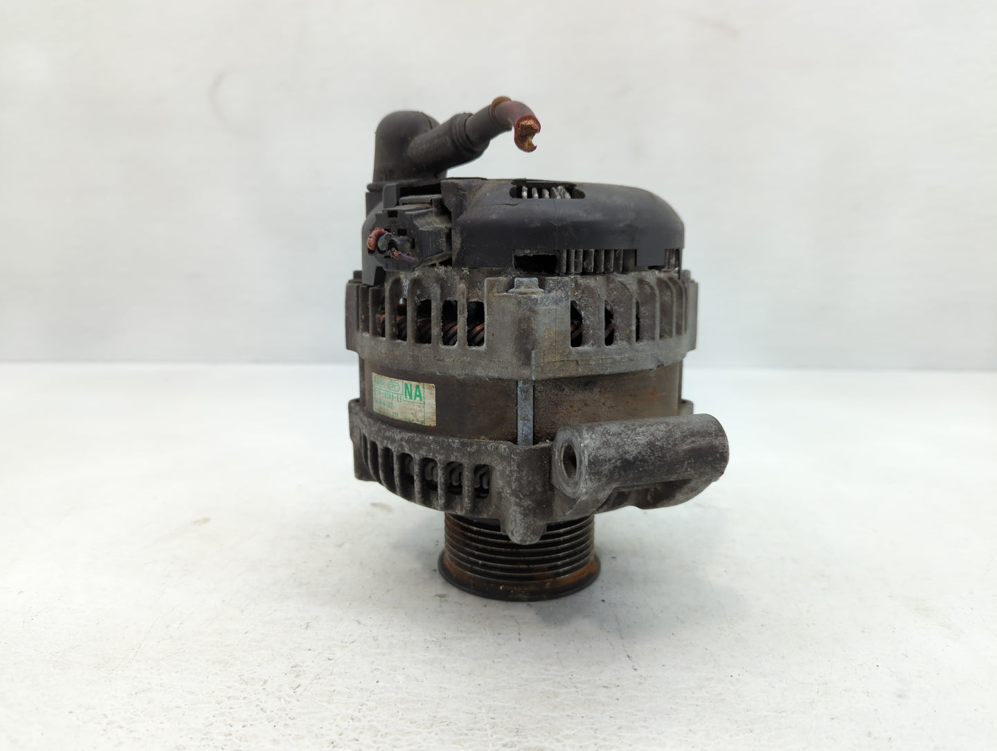 2009-2010 Ford F-350 Super Duty Alternator Replacement Generator Charging Assembly Engine OEM P/N:104210-6103 7C3T-10300-EE Fits OEM Used Auto Parts - Oemusedautoparts1.com