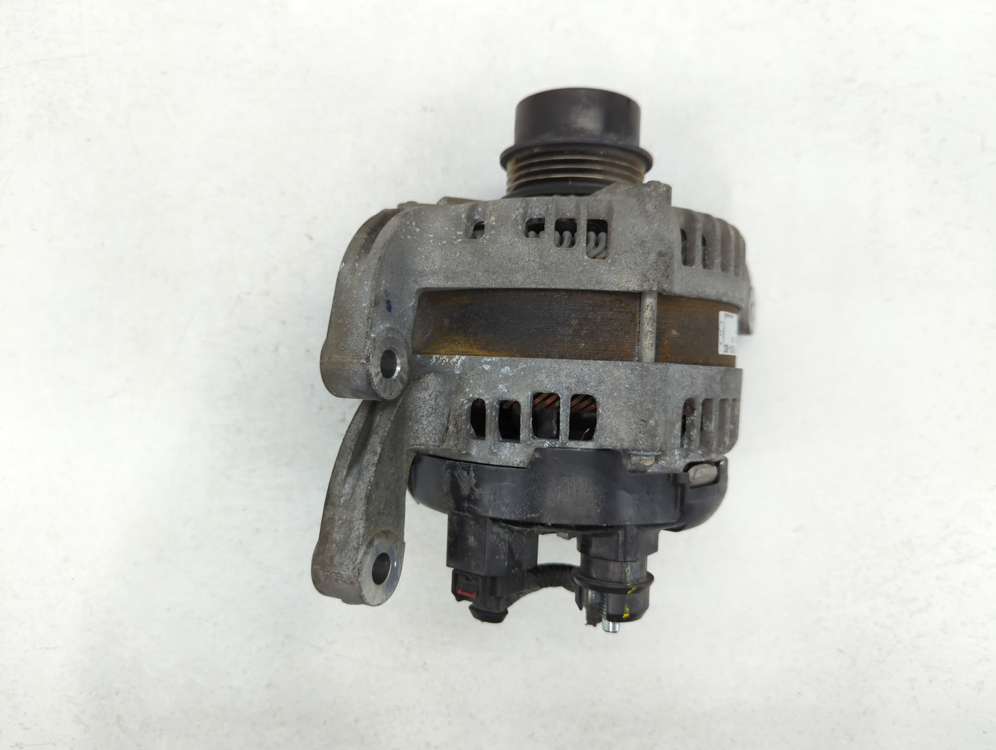 2019-2020 Ford Edge Alternator Replacement Generator Charging Assembly Engine OEM P/N:K2GT-10300-BC Fits Fits 2019 2020 OEM Used Auto Parts - Oemusedautoparts1.com