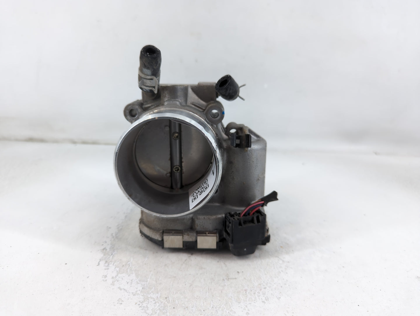 2015-2019 Hyundai Sonata Throttle Body P/N:35100-2G600 Fits Fits 2015 2016 2017 2018 2019 2020 2021 OEM Used Auto Parts - Oemusedautoparts1.com
