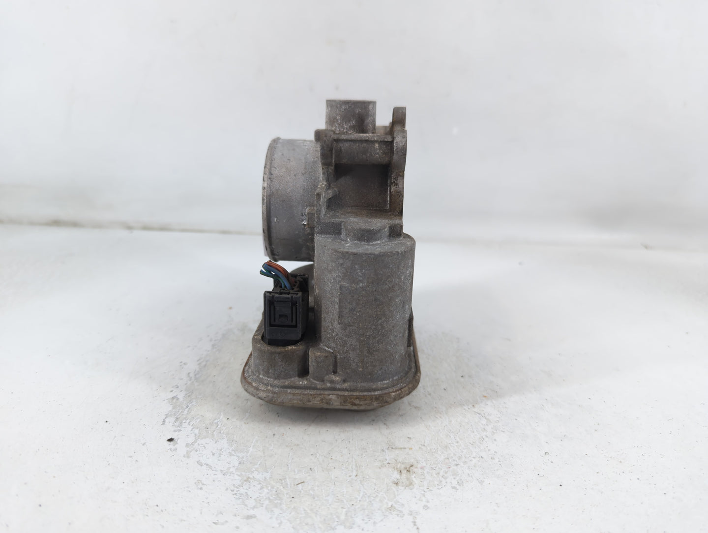 2007-2017 Jeep Patriot Throttle Body P/N:5429090 Fits Fits 2007 2008 2009 2010 2011 2012 2013 2014 2015 2016 2017 2018 OEM Used Auto Parts - Oemusedautoparts1.com