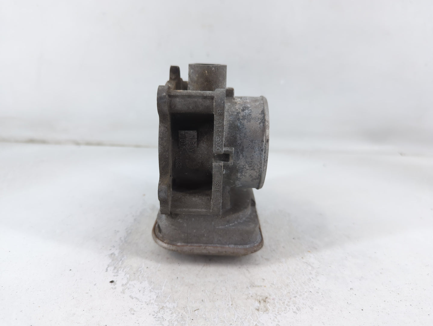 2007-2017 Jeep Patriot Throttle Body P/N:5429090 Fits Fits 2007 2008 2009 2010 2011 2012 2013 2014 2015 2016 2017 2018 OEM Used Auto Parts - Oemusedautoparts1.com