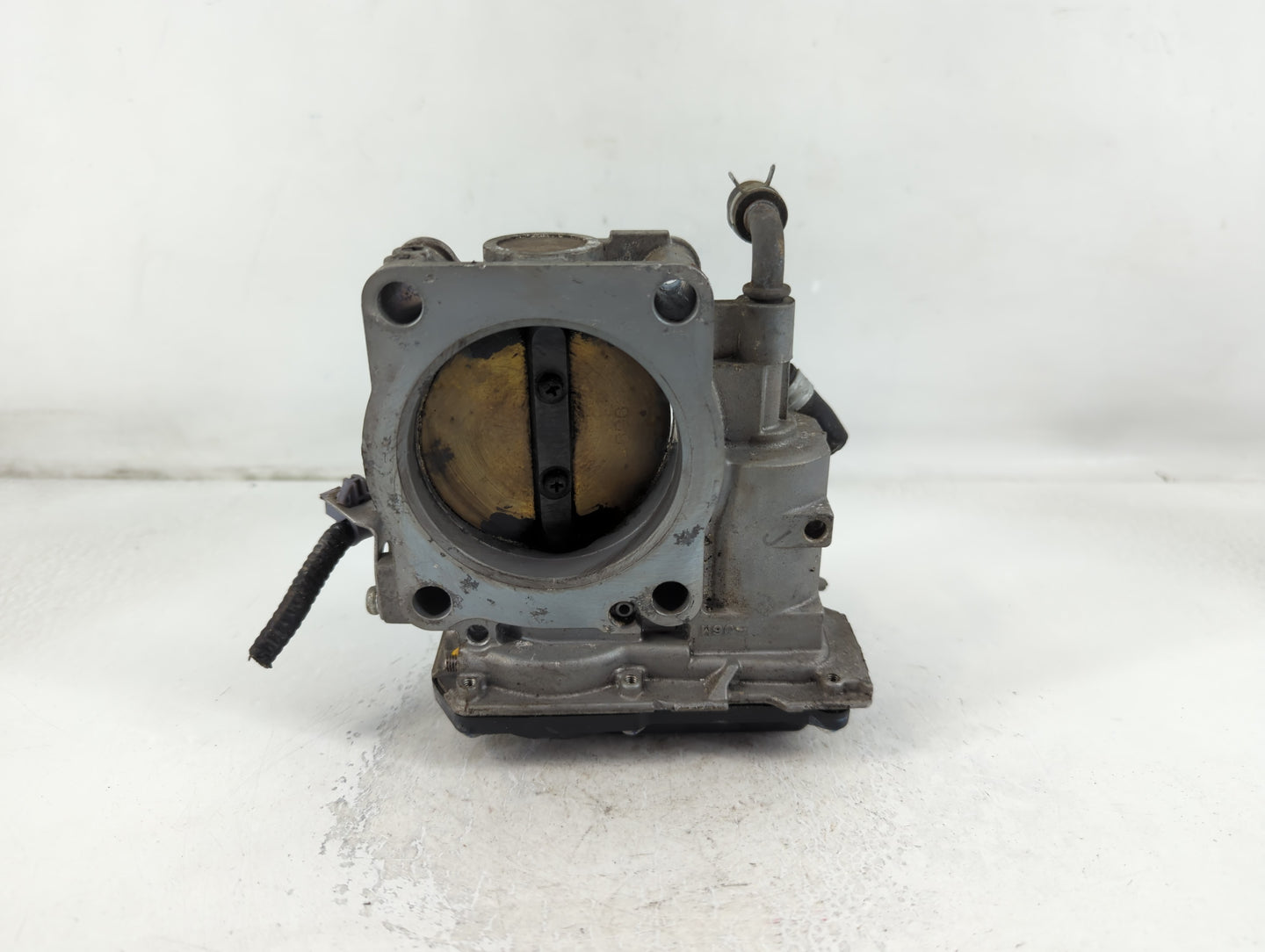 2016-2021 Honda Pilot Throttle Body P/N:099791 1430 01D13 Fits Fits 2016 2017 2018 2019 2020 2021 OEM Used Auto Parts - Oemusedautoparts1.com