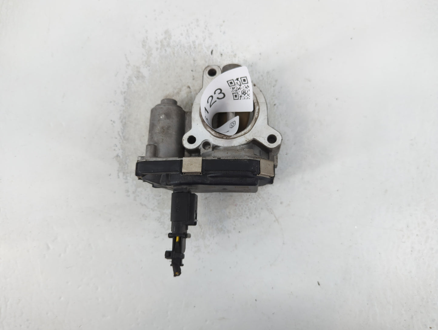 2021-2022 Chevrolet Trailblazer Throttle Body P/N:55510678 Fits Fits 2021 2022 OEM Used Auto Parts - Oemusedautoparts1.com