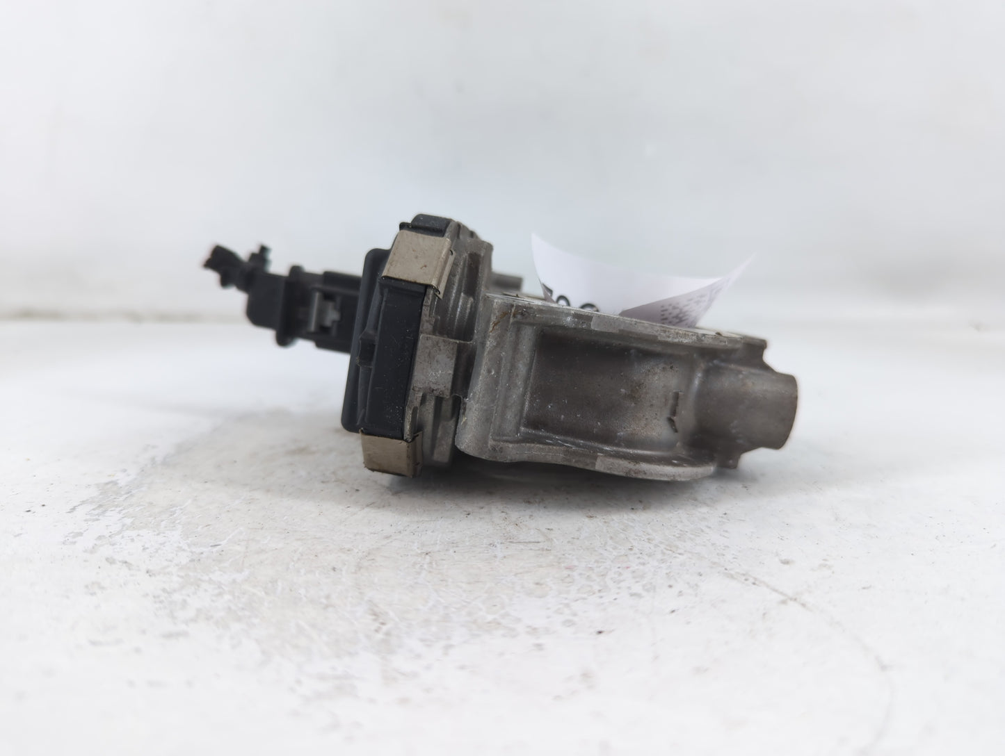 2021-2022 Chevrolet Trailblazer Throttle Body P/N:55510678 Fits Fits 2021 2022 OEM Used Auto Parts - Oemusedautoparts1.com