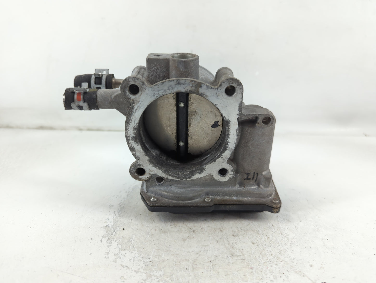 2010-2017 Toyota Camry Throttle Body P/N:4A06 00019 22030-0V010 Fits Fits 2009 2010 2011 2012 2013 2014 2015 2016 2017 2018 2019 OEM Used Auto Parts - Oemusedautoparts1.com