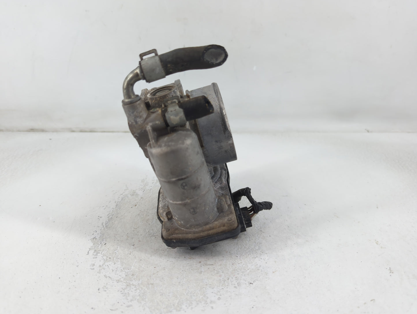 2007-2013 Nissan Altima Throttle Body P/N:K 0Y15 3 626-01 Fits Fits 2007 2008 2009 2010 2011 2012 2013 OEM Used Auto Parts - Oemusedautoparts1.com