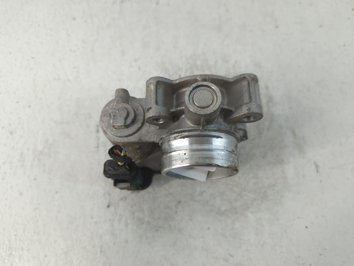2018-2022 Chevrolet Equinox Throttle Body P/N:12671379AA Fits Fits 2016 2017 2018 2019 2020 2021 2022 OEM Used Auto Parts - Oemusedautoparts1.com