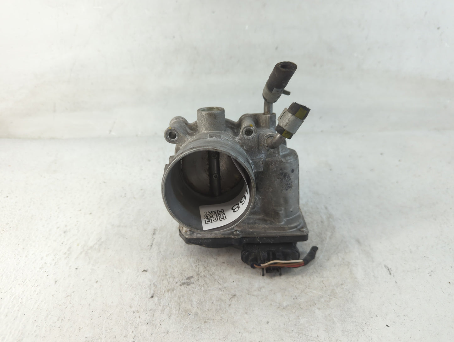 2019-2020 Hyundai Veloster Throttle Body P/N:35100-2E400 Fits Fits 2012 2013 2014 2015 2016 2018 2019 2020 2021 OEM Used Auto Parts - Oemusedautoparts1.com