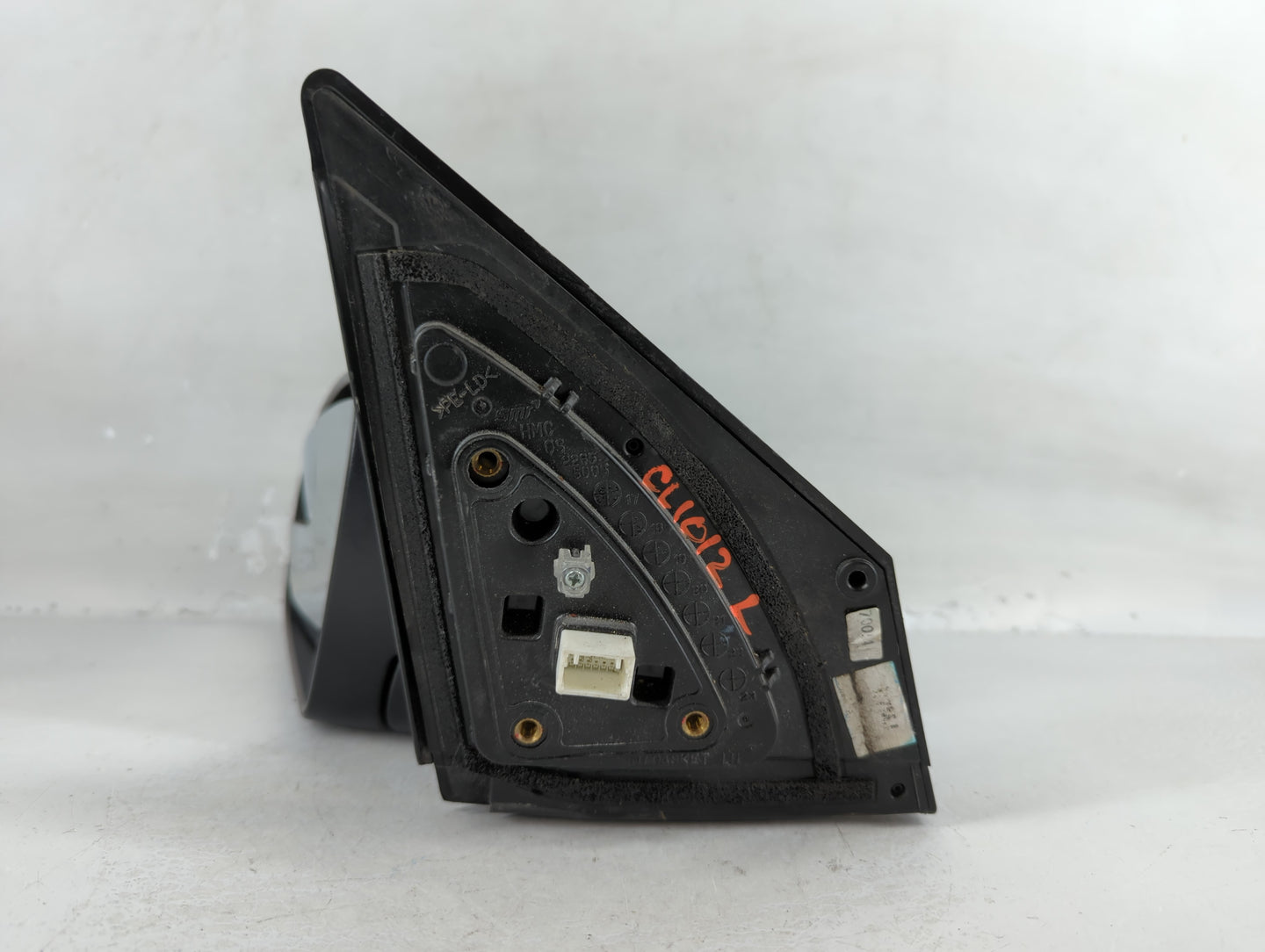 2018-2022 Hyundai Kona Side Mirror Replacement Driver Left View Door Mirror P/N:IIIE13049774 Fits Fits 2018 2019 2020 2021 2022 OEM Used Auto Parts - Oemusedautoparts1.com