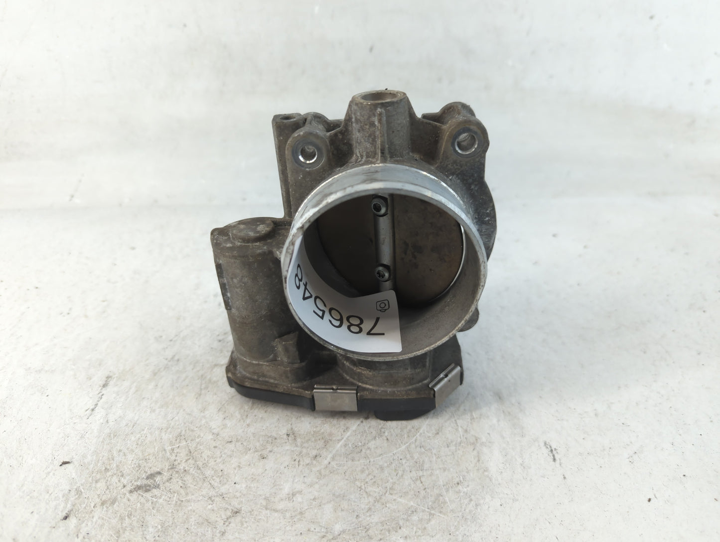 2008-2011 Cadillac Cts Throttle Body P/N:994AA4117 Fits Fits 2007 2008 2009 2010 2011 2012 OEM Used Auto Parts - Oemusedautoparts1.com