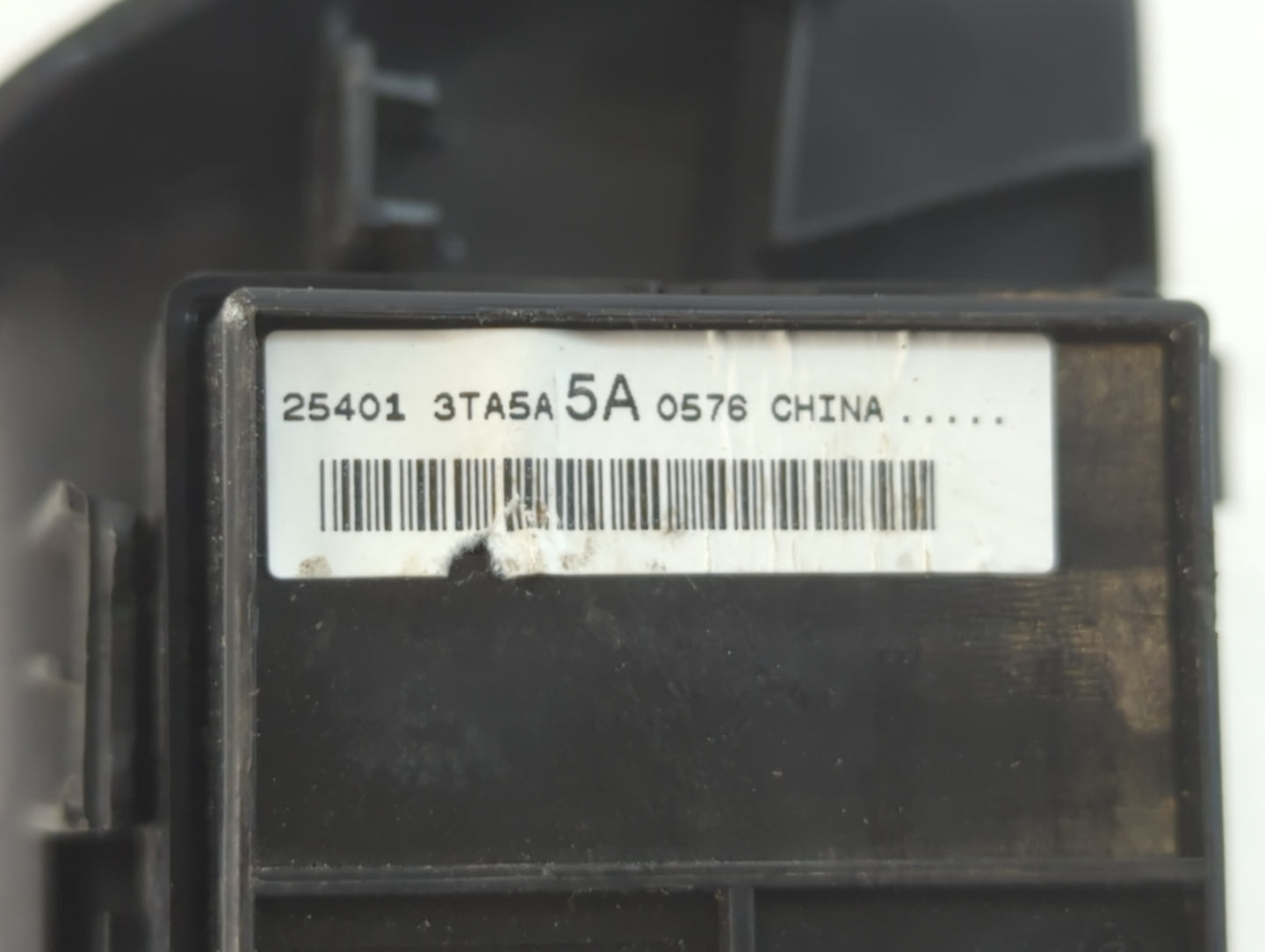2013-2018 Nissan Altima Master Power Window Switch Replacement Driver Side Left P/N:25401 3TA5A5A Fits OEM Used Auto Parts - Oemusedautoparts1.com