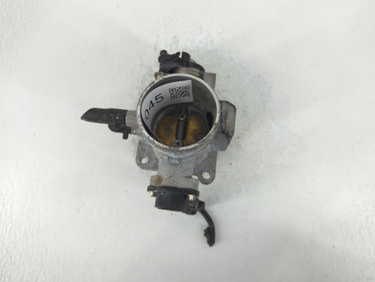 2009-2011 Hyundai Accent Throttle Body Fits Fits 2009 2010 2011 OEM Used Auto Parts - Oemusedautoparts1.com