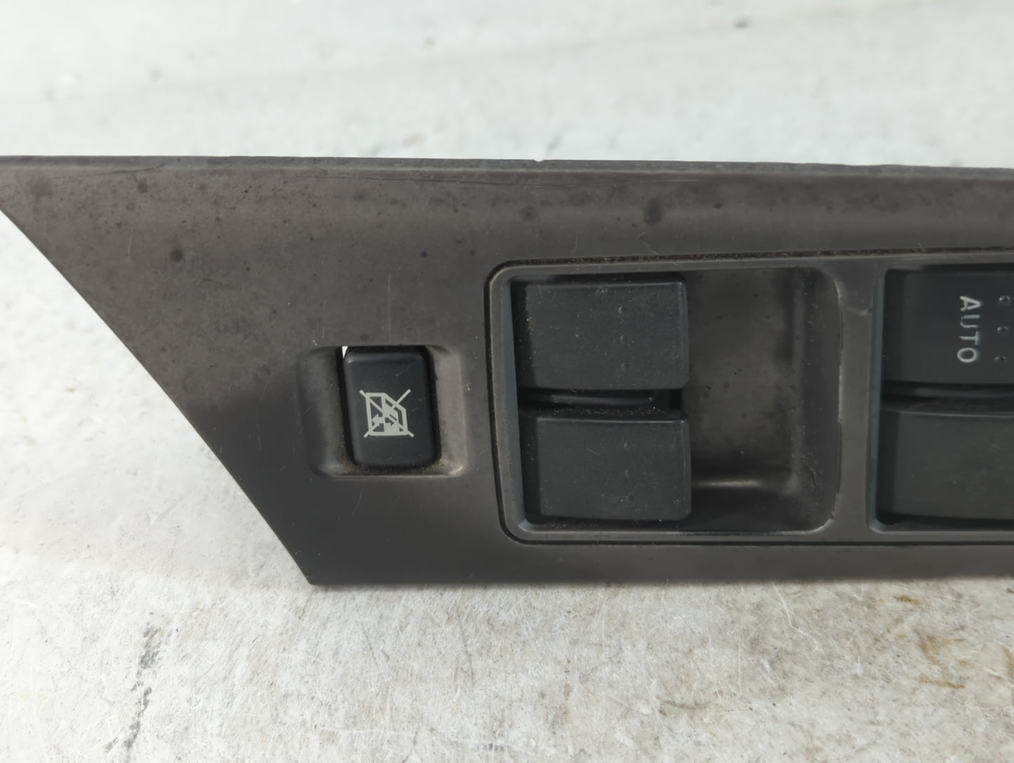 2007 Audi A3 Master Power Window Switch Replacement Driver Side Left P/N:BN8F 66 350A 03 1234 01 Fits OEM Used Auto Parts - Oemusedautoparts1.com