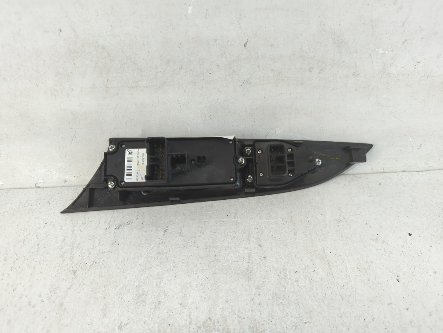 2007 Audi A3 Master Power Window Switch Replacement Driver Side Left P/N:BN8F 66 350A 03 1234 01 Fits OEM Used Auto Parts - Oemusedautoparts1.com