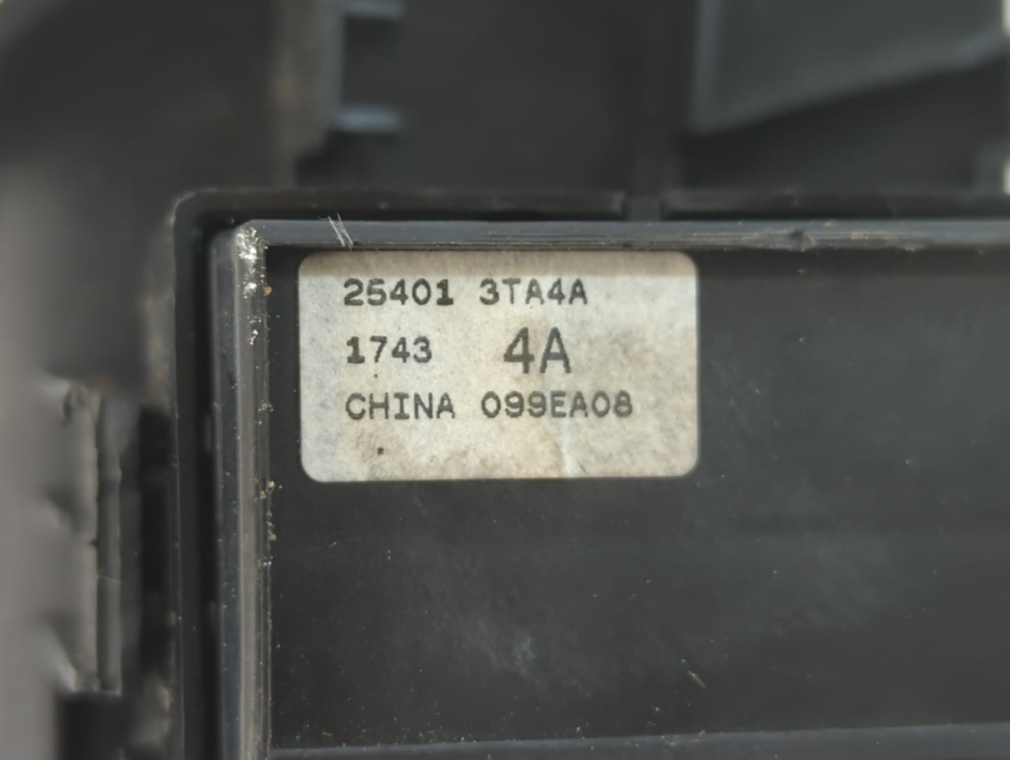 2013-2018 Nissan Altima Master Power Window Switch Replacement Driver Side Left P/N:25401 3TA4A Fits OEM Used Auto Parts - Oemusedautoparts1.com