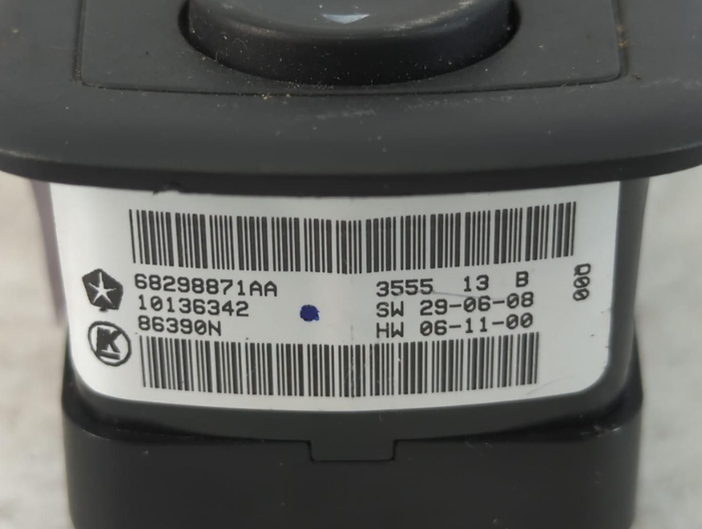 2017 Dodge Caravan Master Power Window Switch Replacement Driver Side Left P/N:10136342 68298871AA Fits Fits 2018 2019 2020 OEM Used Auto Parts - Oemusedautoparts1.com