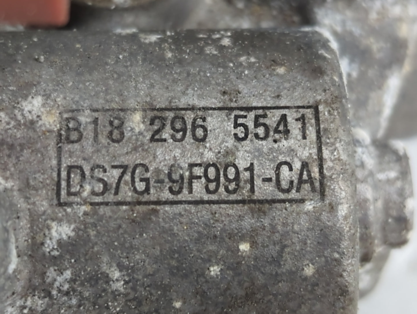 2019 Cadillac Escalade Throttle Body P/N:B18 296 5541 DS7G-9F991-CA Fits OEM Used Auto Parts - Oemusedautoparts1.com