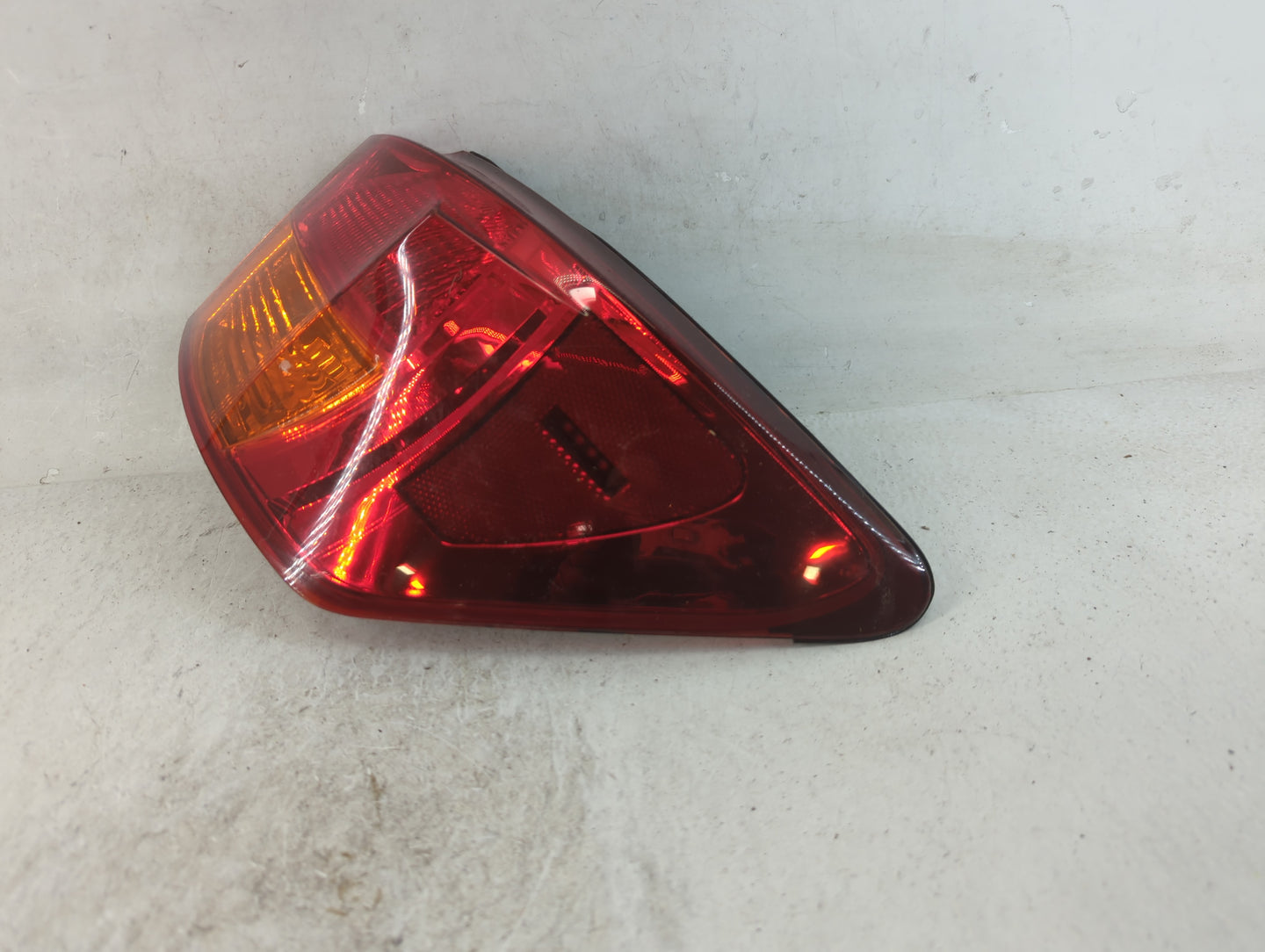 2006-2008 Lexus Is250 Tail Light Assembly Passenger Right OEM Fits Fits 2006 2007 2008 OEM Used Auto Parts - Oemusedautoparts1.com