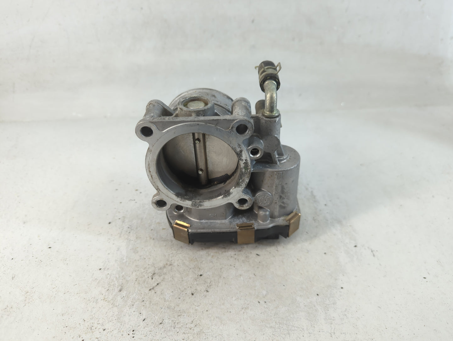 2016-2020 Infiniti Q50 Throttle Body P/N:RME60-52 Fits Fits 2016 2017 2018 2019 2020 OEM Used Auto Parts - Oemusedautoparts1.com