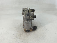 2016-2020 Infiniti Q50 Throttle Body P/N:RME60-52 Fits Fits 2016 2017 2018 2019 2020 OEM Used Auto Parts - Oemusedautoparts1.com