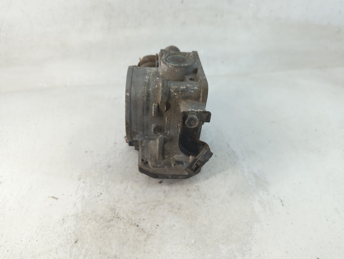 2008-2012 Honda Accord Throttle Body Fits Fits 2008 2009 2010 2011 2012 OEM Used Auto Parts - Oemusedautoparts1.com