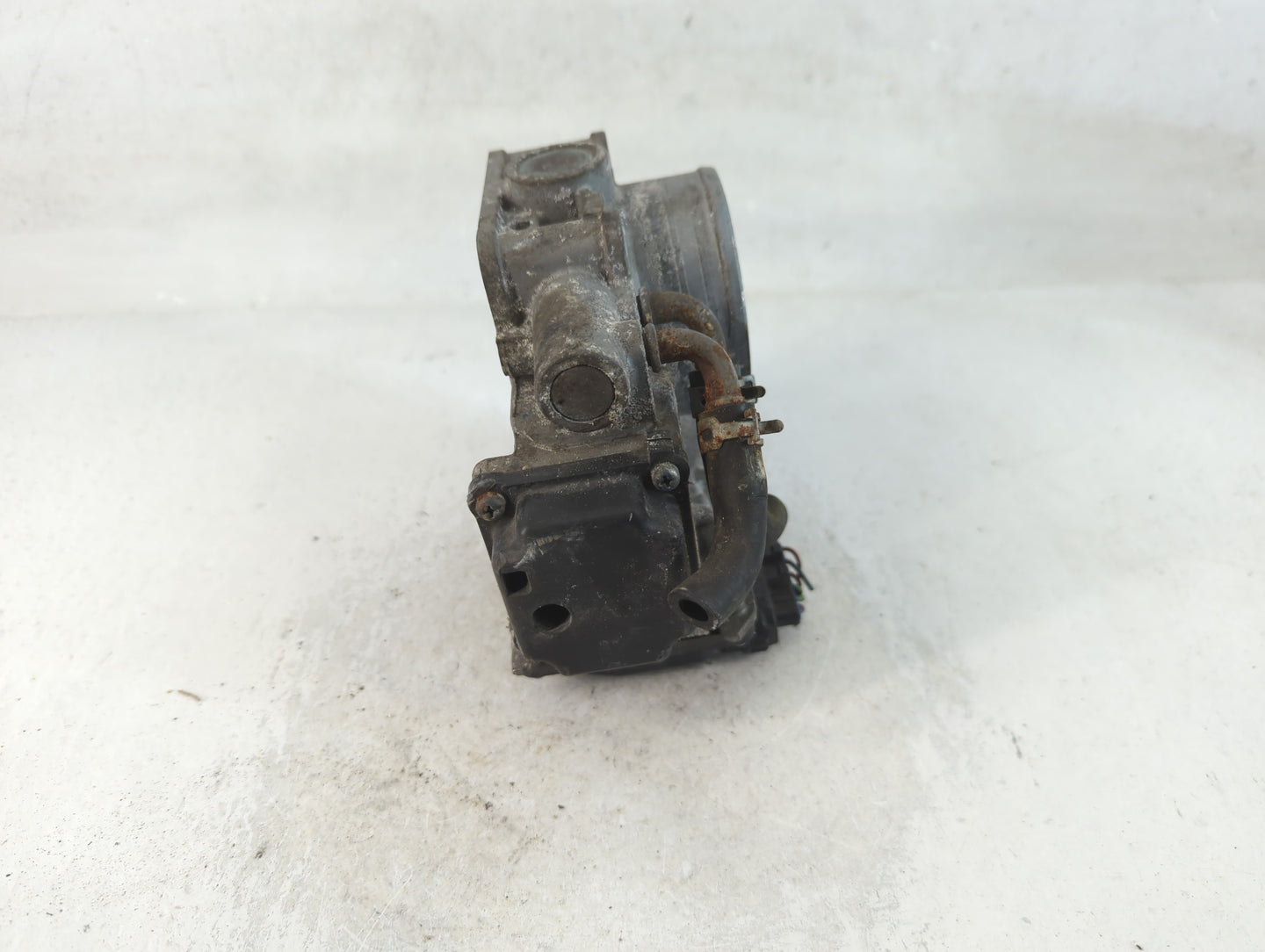 2008-2012 Honda Accord Throttle Body Fits Fits 2008 2009 2010 2011 2012 OEM Used Auto Parts - Oemusedautoparts1.com