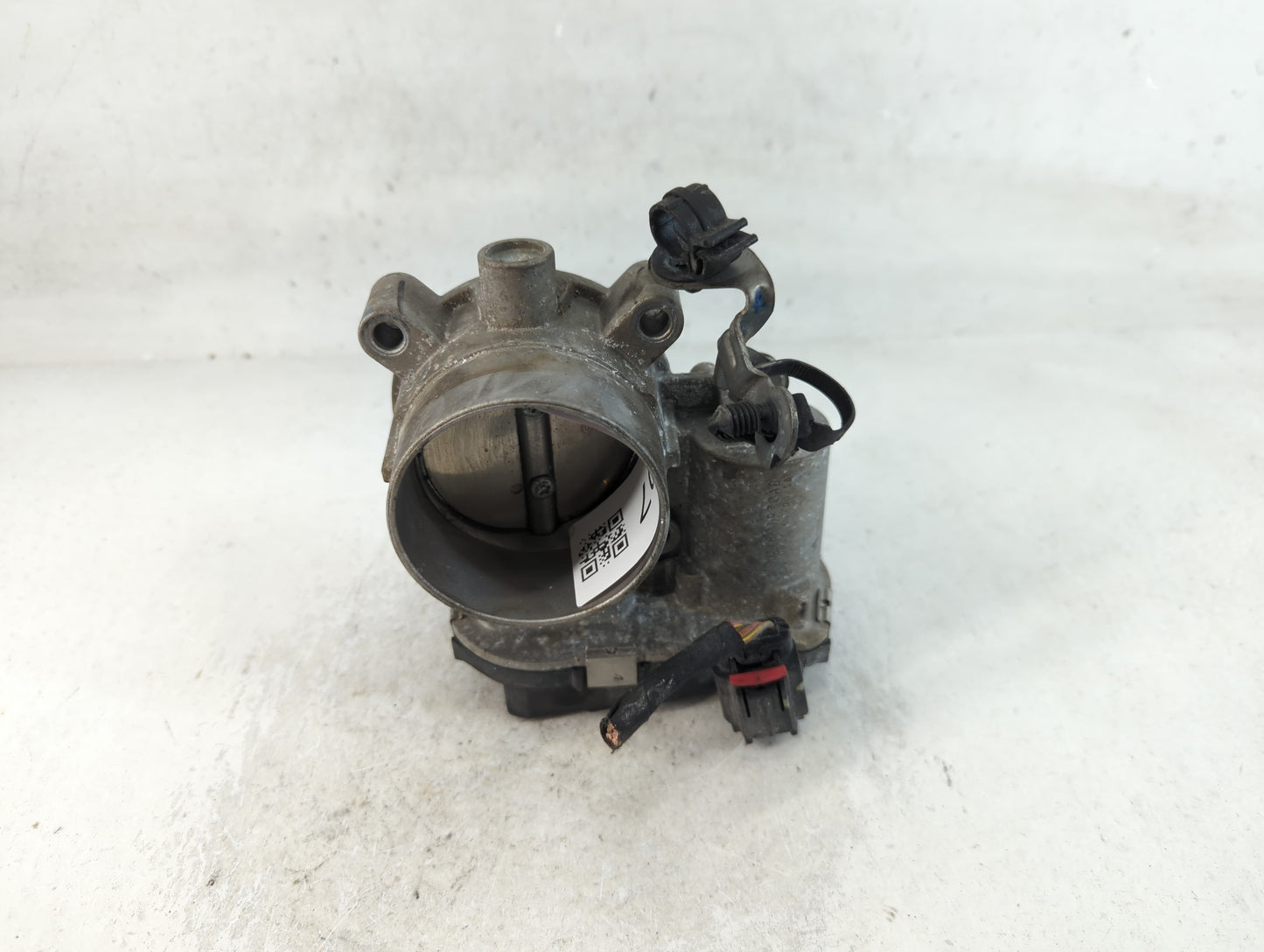 2017-2022 Jeep Compass Throttle Body P/N:04891970AB Fits Fits 2014 2015 2016 2017 2018 2019 2020 2021 2022 OEM Used Auto Parts - Oemusedautoparts1.com