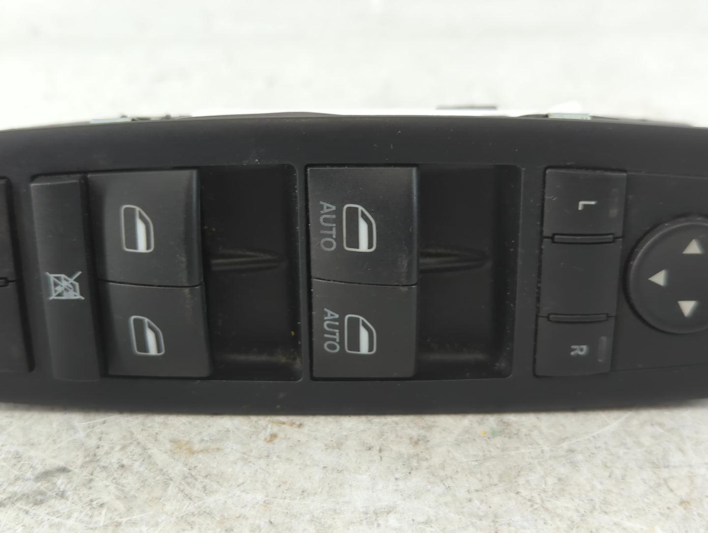 2012-2016 Chrysler Town & Country Master Power Window Switch Replacement Driver Side Left P/N:68110871AA Fits OEM Used Auto Parts - Oemusedautoparts1.com