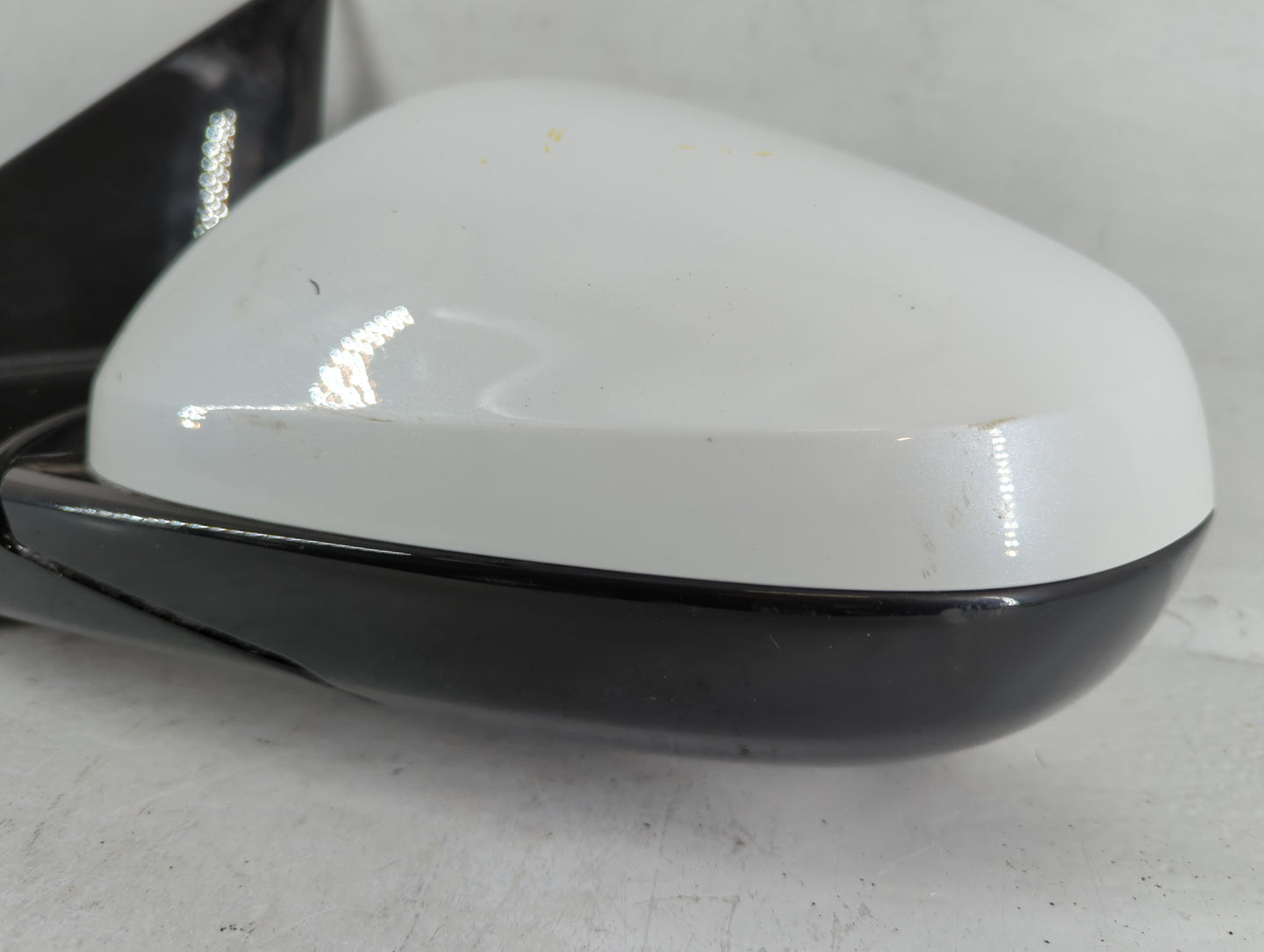2025 Chevrolet Trailblazer Side Mirror Replacement Driver Left View Door Mirror Fits OEM Used Auto Parts - Oemusedautoparts1.com