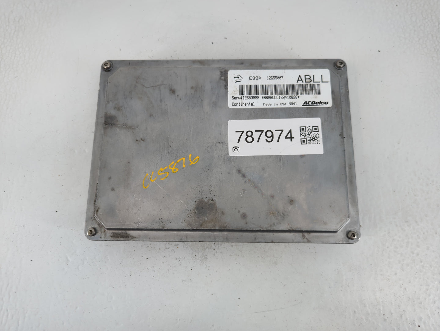 2013-2016 Chevrolet Equinox PCM Engine Control Computer ECU ECM PCU OEM P/N:E39A 12655007 Fits Fits 2013 2014 2015 2016 OEM Used Auto Parts - Oemusedautoparts1.com