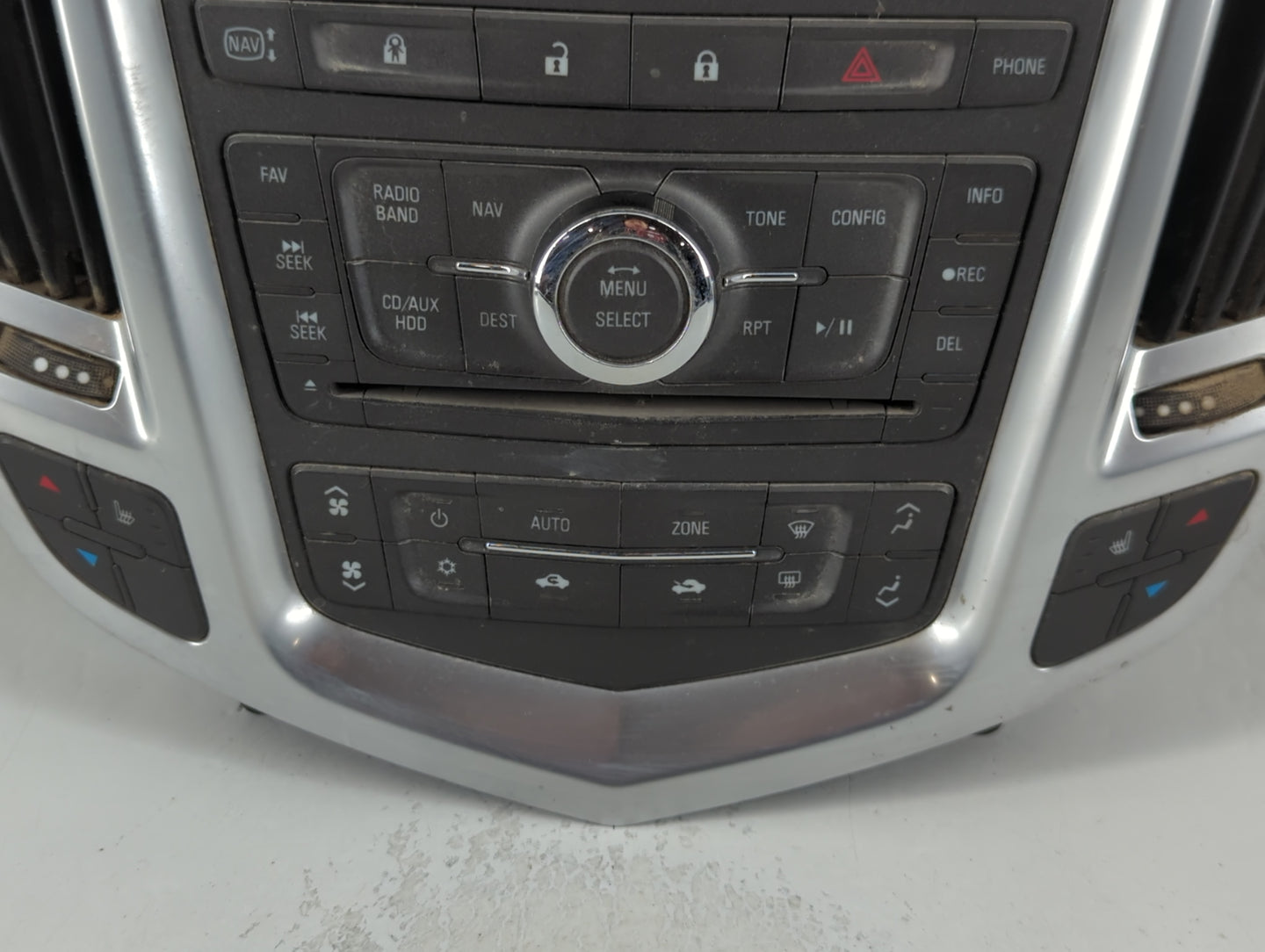 2010 Cadillac Srx Radio AM FM Cd Player Receiver Replacement P/N:20848220 Fits OEM Used Auto Parts - Oemusedautoparts1.com