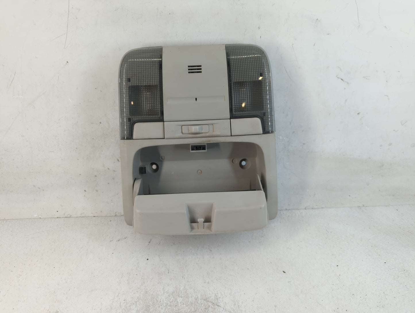2011 Subaru Outback Overhead Roof Console - Oemusedautoparts1.com