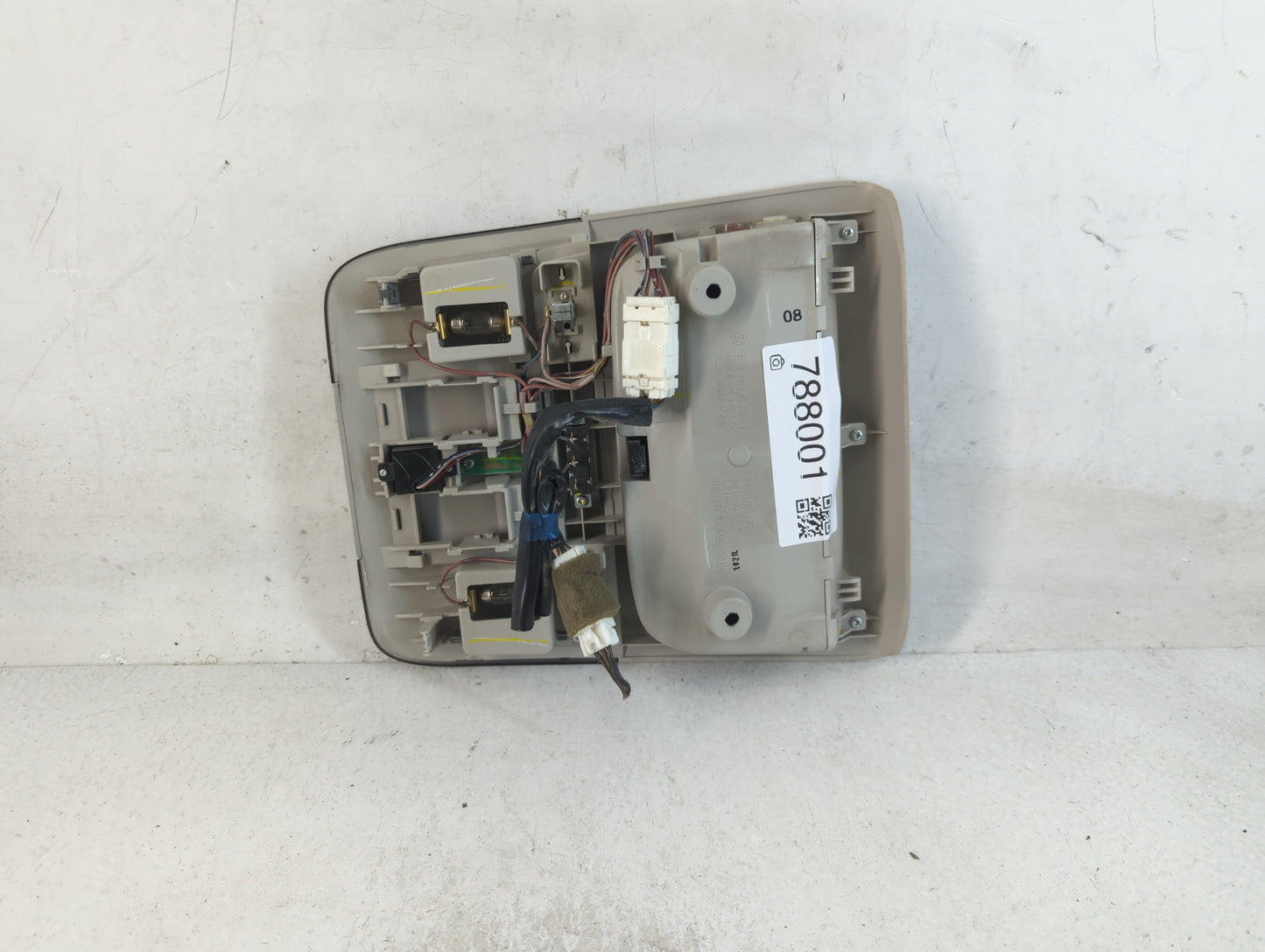 2011 Subaru Outback Overhead Roof Console - Oemusedautoparts1.com