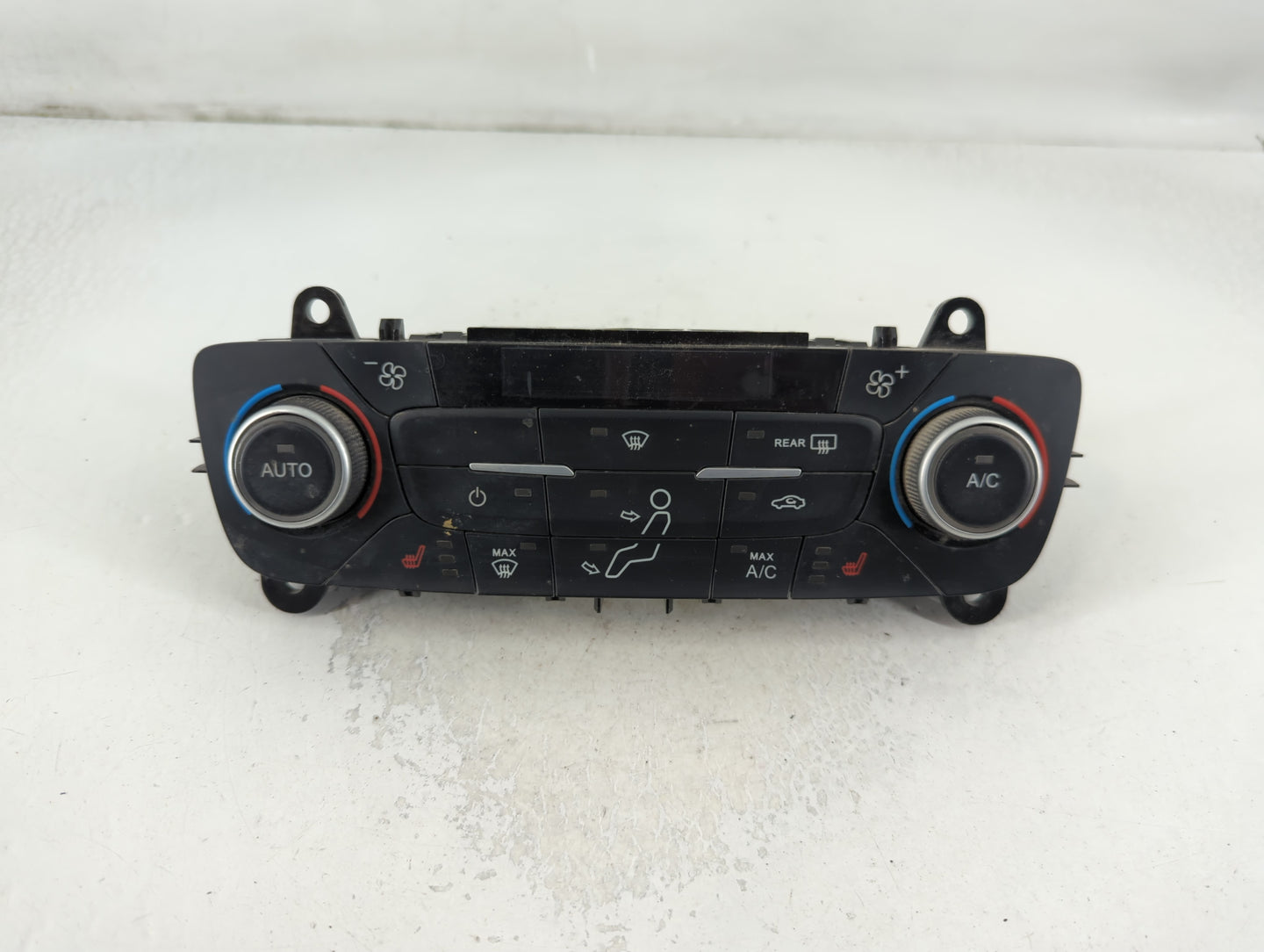 2017-2019 Ford Escape Climate Control Module Temperature AC/Heater Replacement P/N:GJ5T-18C612-CJ Fits Fits 2017 2018 2019 OEM Used Auto Parts - Oemusedautoparts1.com
