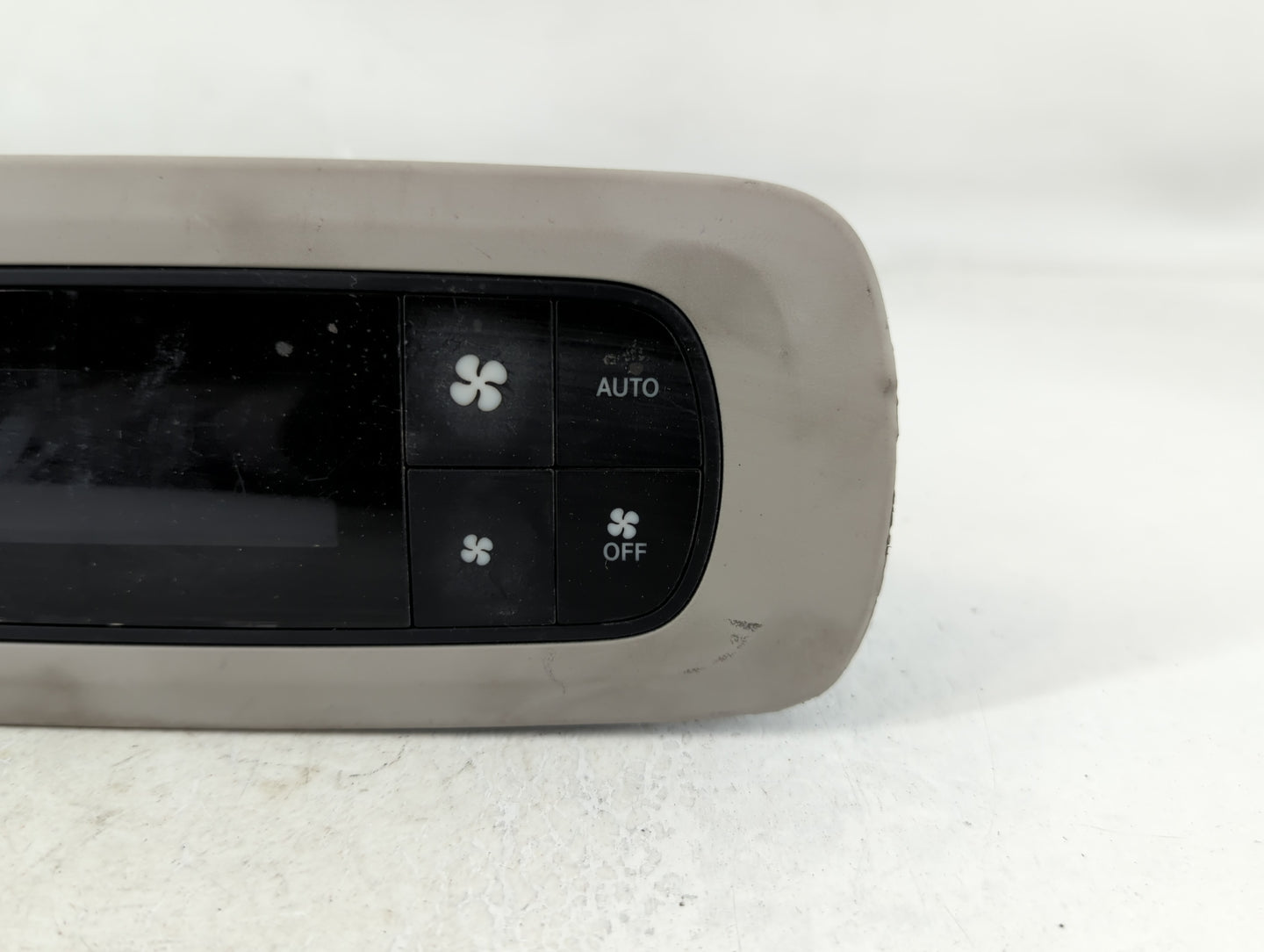 2017-2021 Chrysler Pacifica Climate Control Module Temperature AC/Heater Replacement P/N:T254910358 P6WL30PD2AA Fits OEM Used Auto Parts - Oemusedautoparts1.com