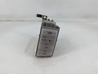 compare product 2005-2010 Toyota Avalon Climate Control Module Temperature AC/Heater Replacement P/N:MX146440-8242 MX146570-4021 Fits OEM Used Auto Parts