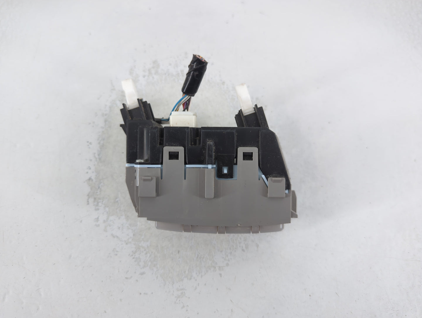 2005-2010 Toyota Avalon Climate Control Module Temperature AC/Heater Replacement P/N:MX146440-8242 MX146570-4021 Fits OEM Used Auto Parts - Oemusedautoparts1.com