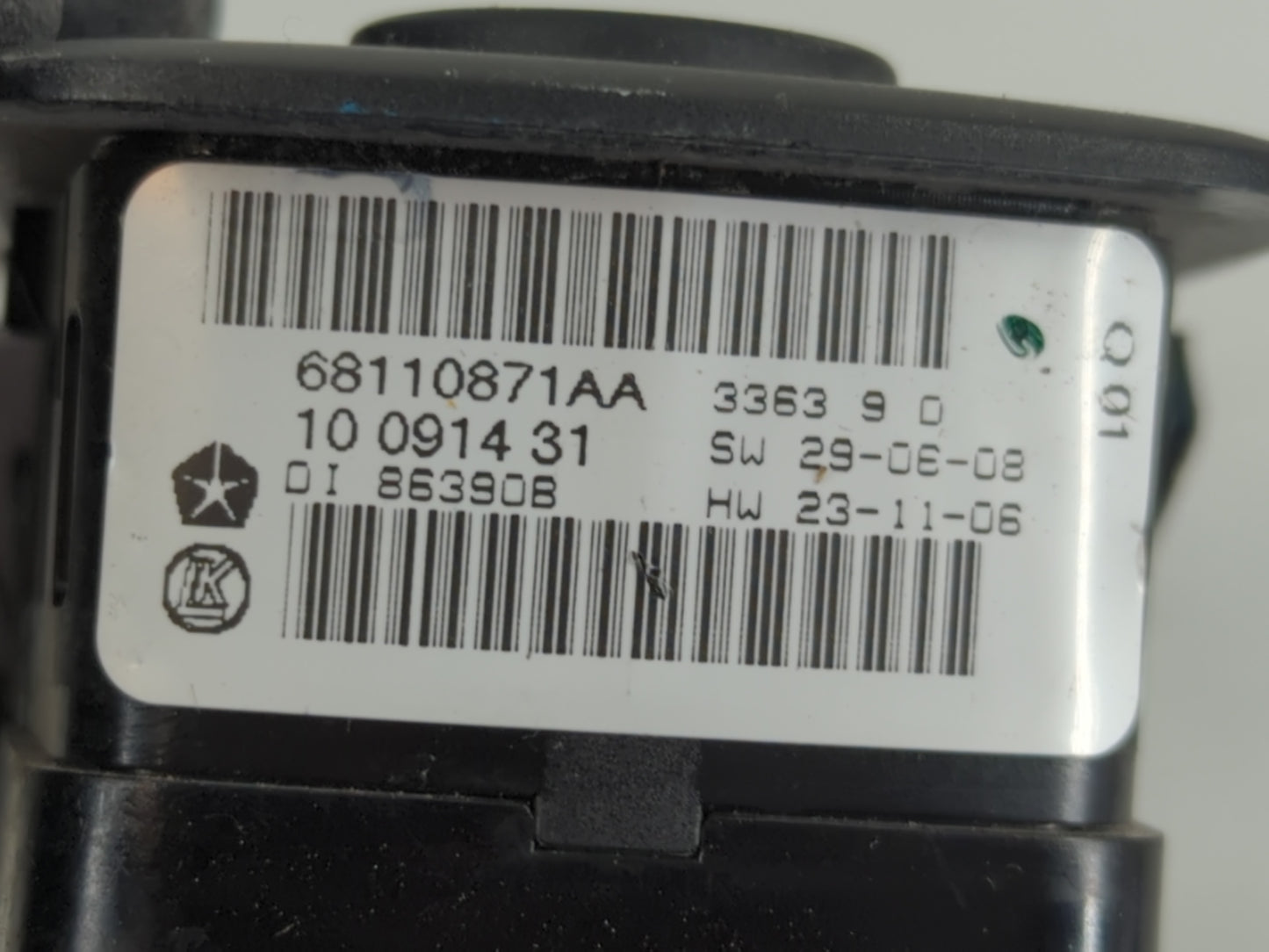 2014 Dodge Caravan Master Power Window Switch Replacement Driver Side Left P/N:68110871AA Fits OEM Used Auto Parts - Oemusedautoparts1.com