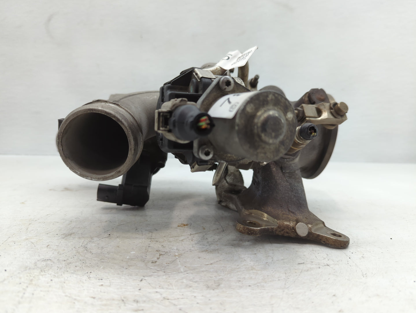 2014 Volkswagen Jetta Turbocharger Exhaust Manifold With Turbo Charger - Oemusedautoparts1.com